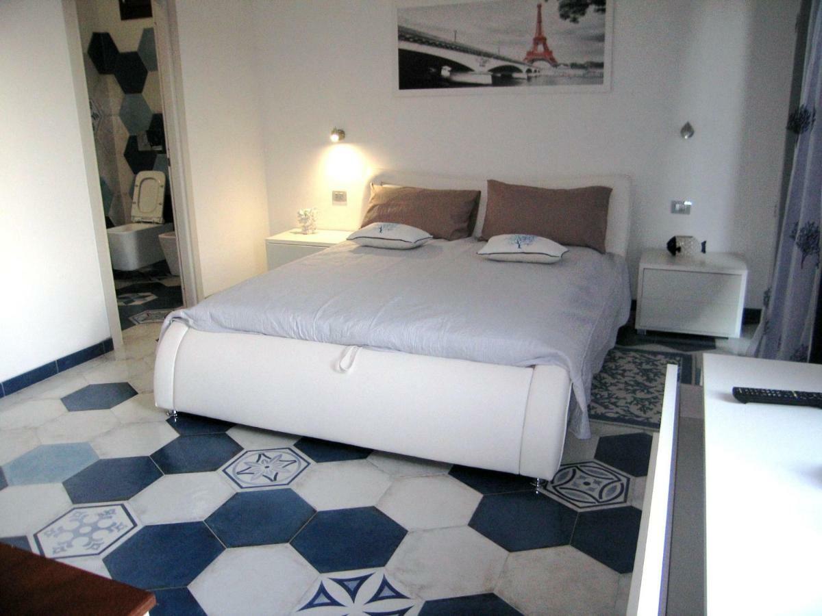 Suites De Mar Santa Teresa Gallura Kültér fotó