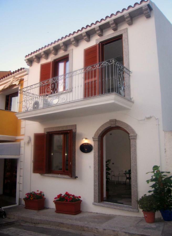 Suites De Mar Santa Teresa Gallura Kültér fotó