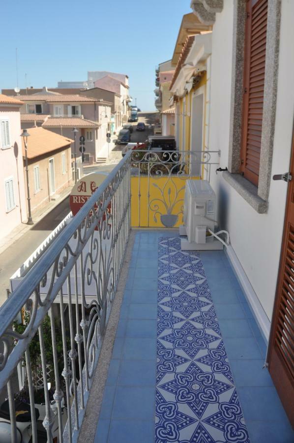 Suites De Mar Santa Teresa Gallura Kültér fotó