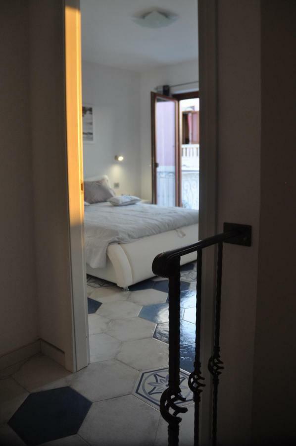 Suites De Mar Santa Teresa Gallura Kültér fotó