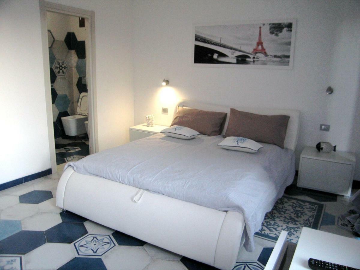Suites De Mar Santa Teresa Gallura Kültér fotó