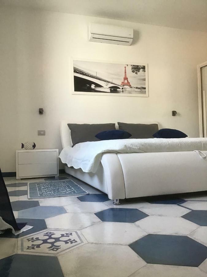 Suites De Mar Santa Teresa Gallura Kültér fotó