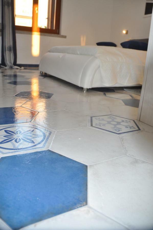 Suites De Mar Santa Teresa Gallura Kültér fotó