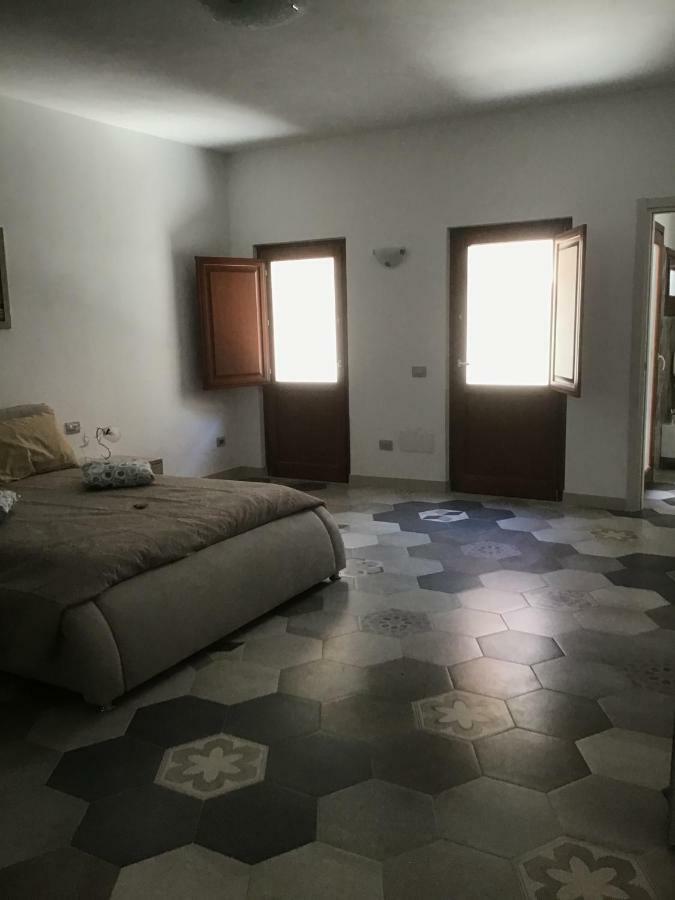 Suites De Mar Santa Teresa Gallura Kültér fotó