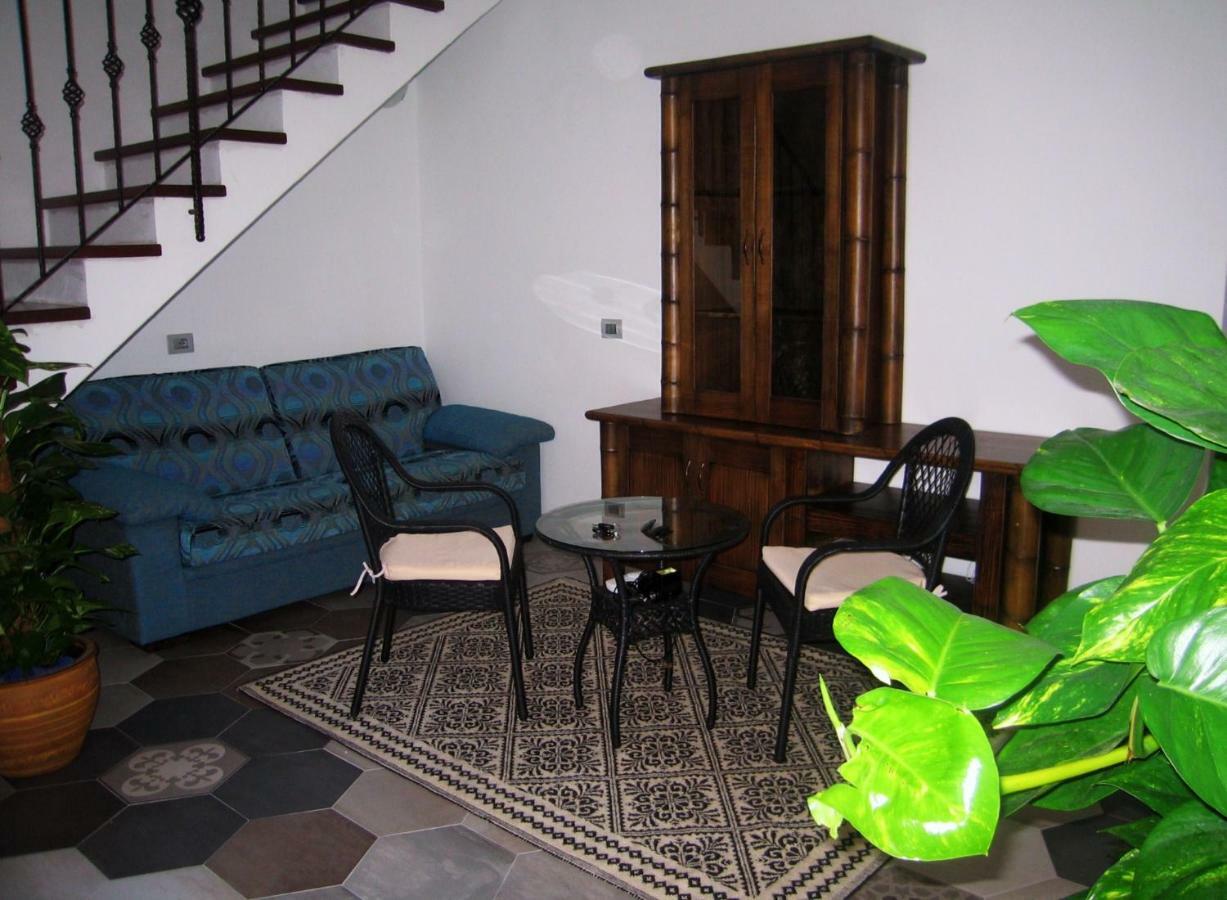 Suites De Mar Santa Teresa Gallura Kültér fotó